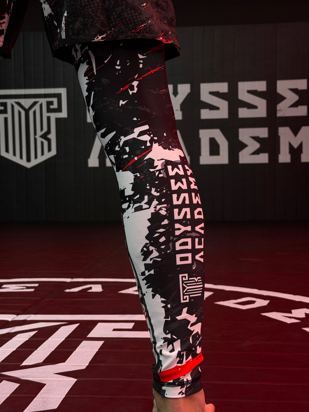 Pantalon de compression Odyssée "Bloodstorm", vue 1