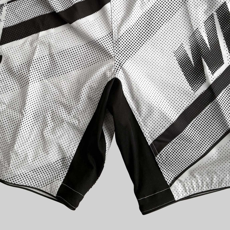 MMA short Eager Otoshi blanc